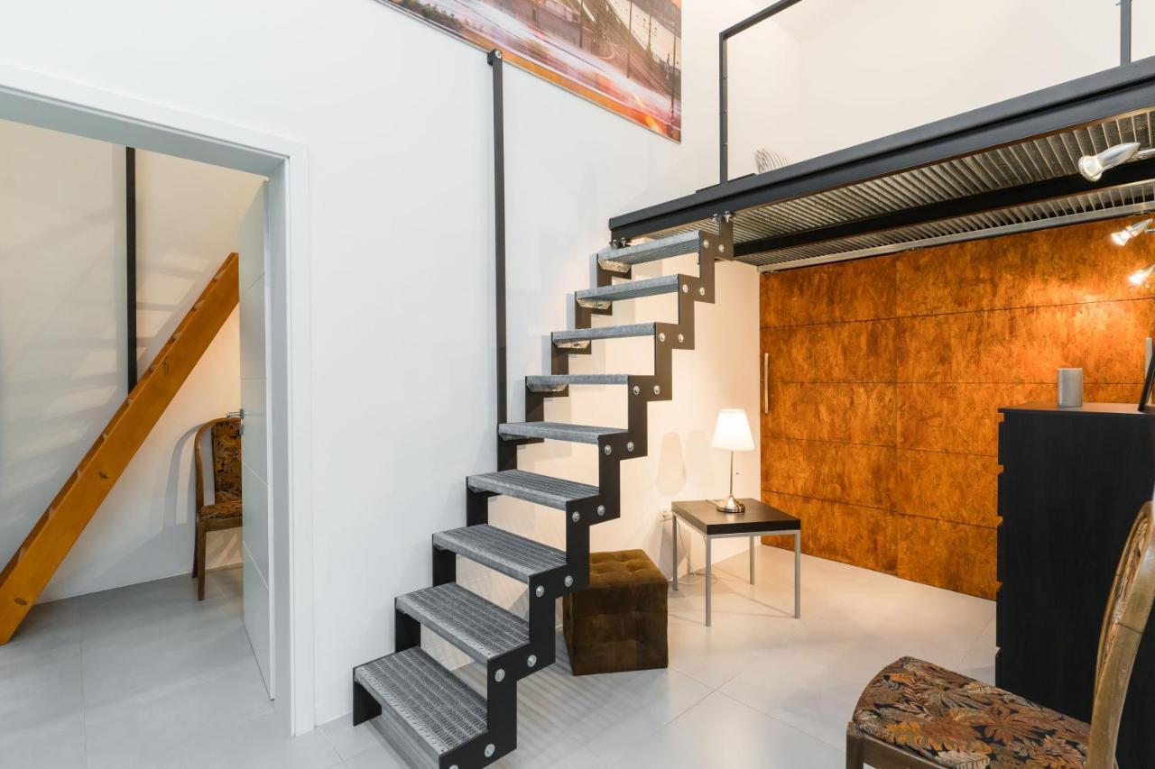 شقة Z38 Downtown Loft بودابست المظهر الخارجي الصورة